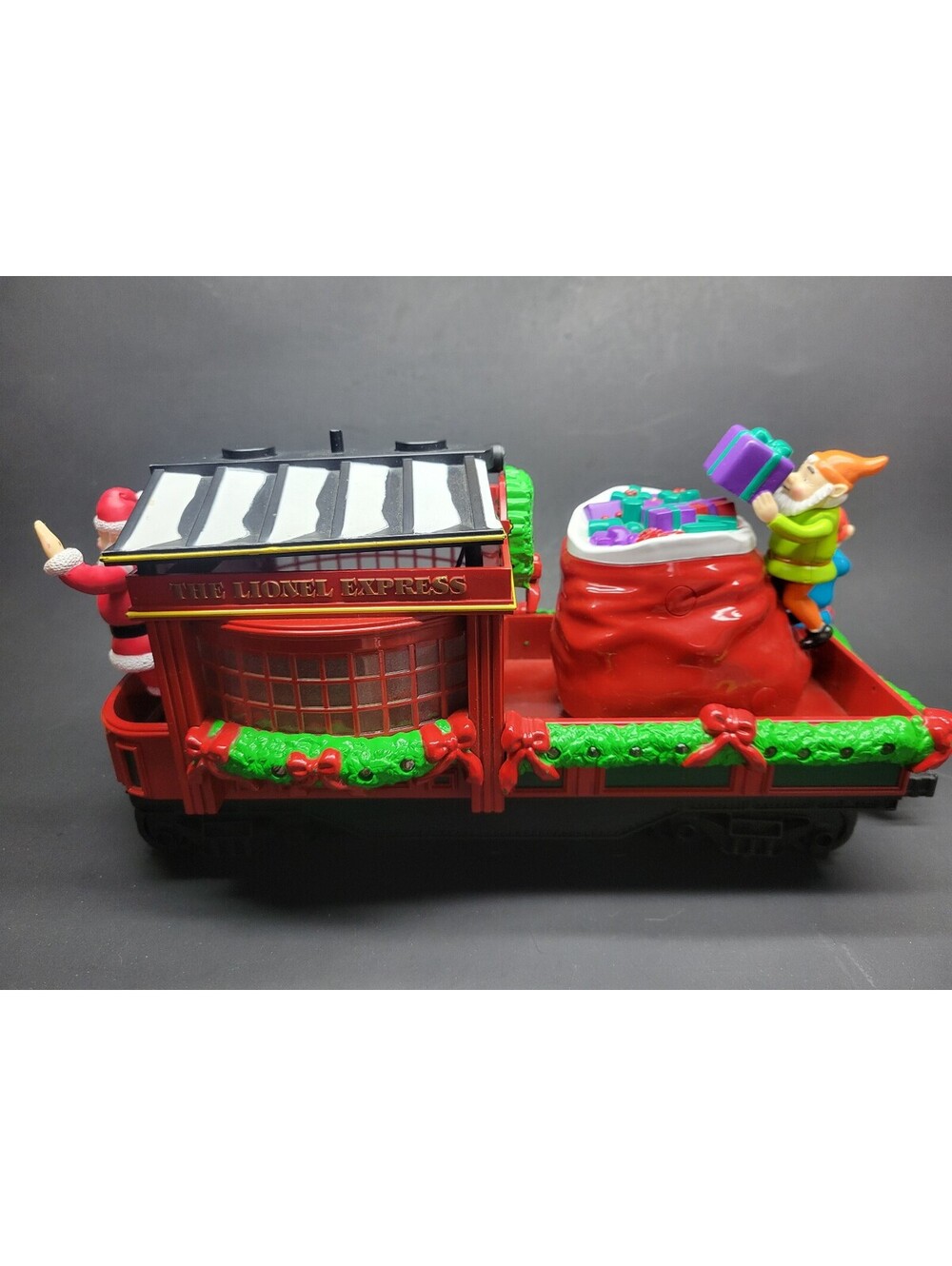Lionel Holiday Tradition Express Train Caboose Santa And Elves G Gauge Scale